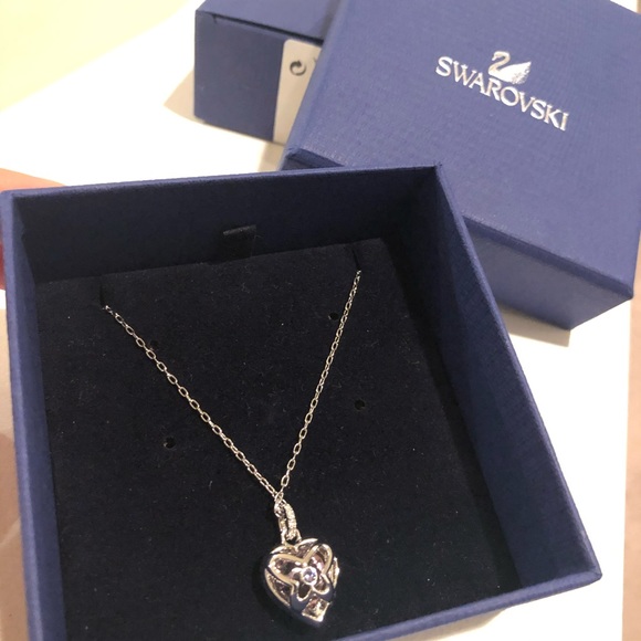 SWAROVSKI pink heart double sided pendant necklace - Picture 2 of 5